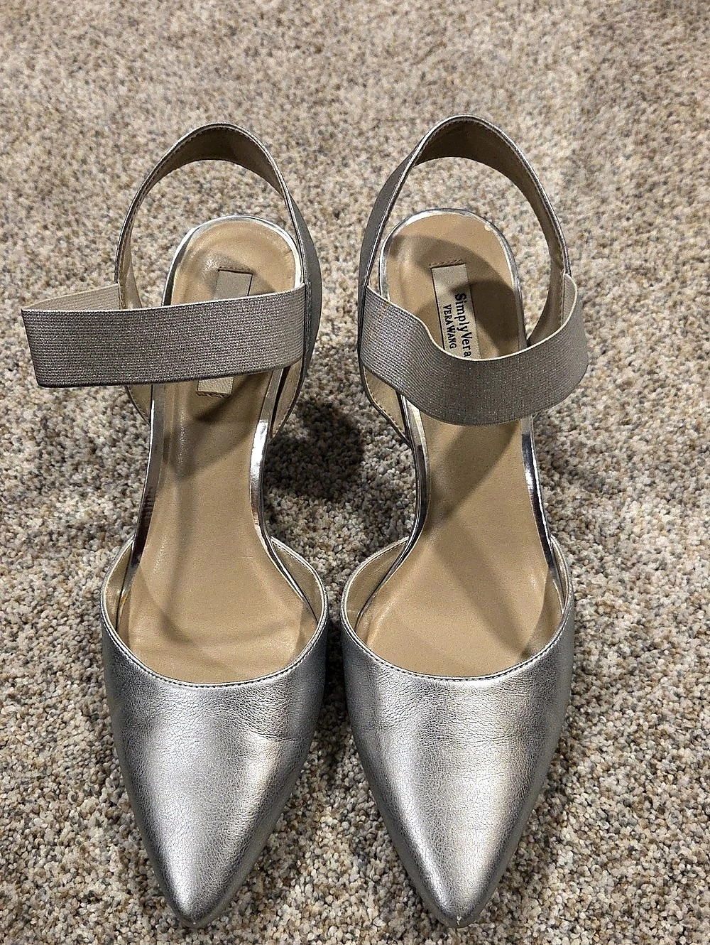 Simply Vera Wang Pointed Toe Slingback Heels in Silver US 9.5 M